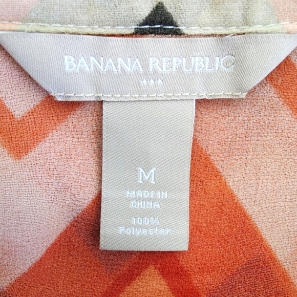 Banana Republic Semi Sheer Earth Toned Chevron Top Shirt Blouse Size Medium - Picture 8 of 9